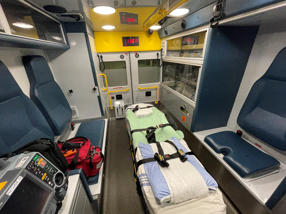 inside-a-paramedic-vehicle