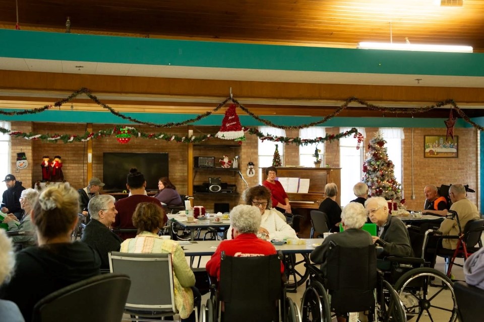 secret-santa-long-term-care-eestevan