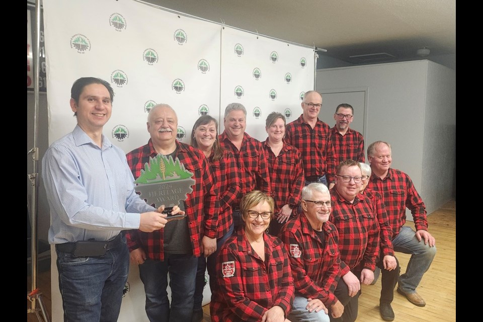 The Twin Lake Trail Blazers won the Heritage Award. They have 120 members that maintain nearly 300 km of trails and have seven new shelters along the routes.