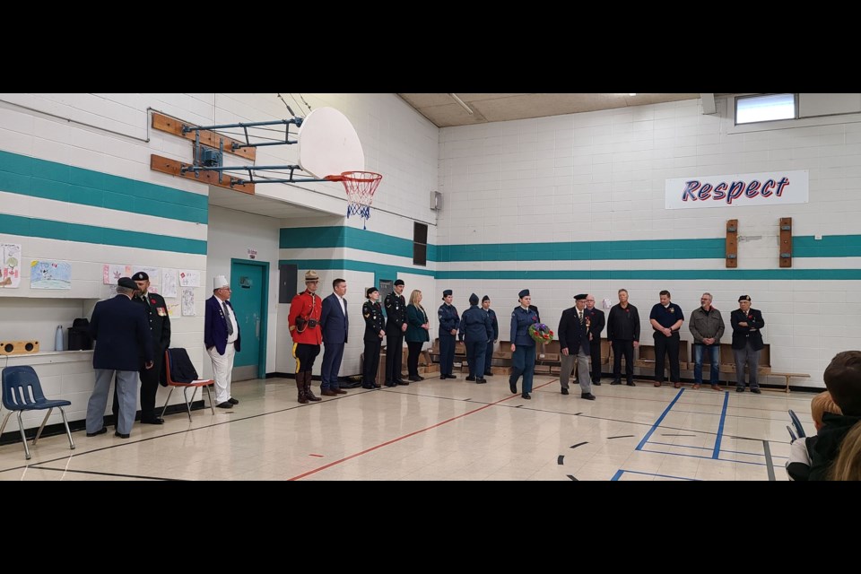 Laying of the ceremonial wreaths.