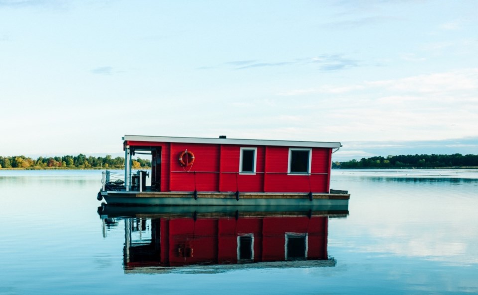 houseboat-getty-2023