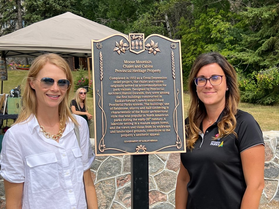 heritage-plaque-unveiling-moose-mountain