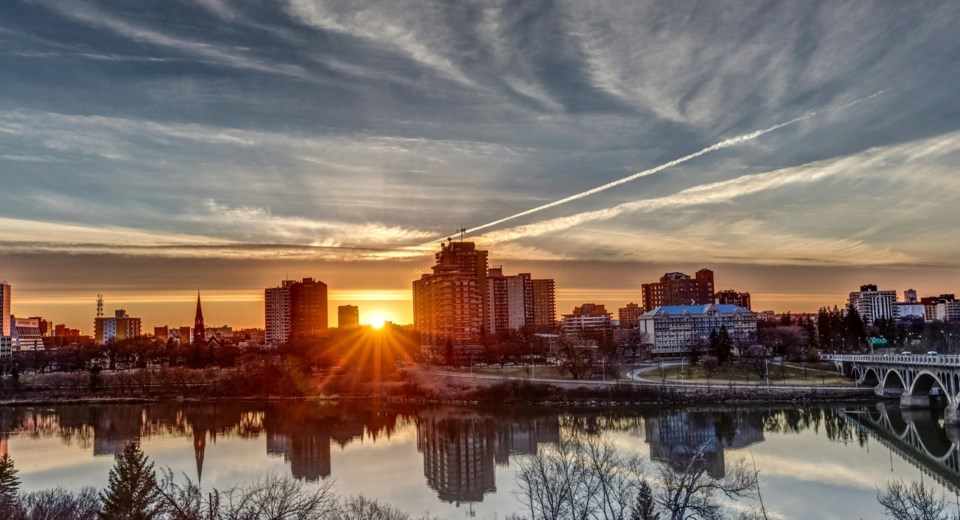 saskatoon-skyline-1124