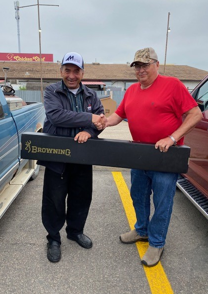 After River Ridge Fish & Game sold tickets for several months, Lawrence Melnyck of Hubbard (left) won the raffle draw for a Browning BLR rifle that took place at the recent Gun Show. Making the presentation was Ernie Gazdewich, River Ridge Fish & Game President.
 
