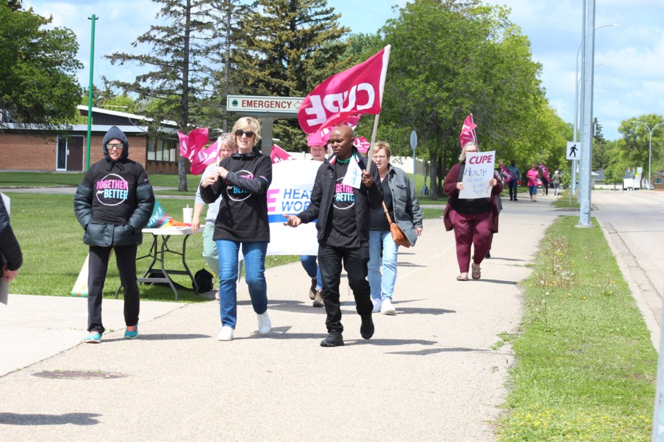 cupe-rallies-to-bring-awareness-to-crisis-in-health-care-5