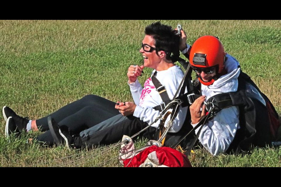 Chelsey 鶹Ƶer loved the experience of tandem skydiving, ending her very first jump on Saturday at the Weyburn airport.