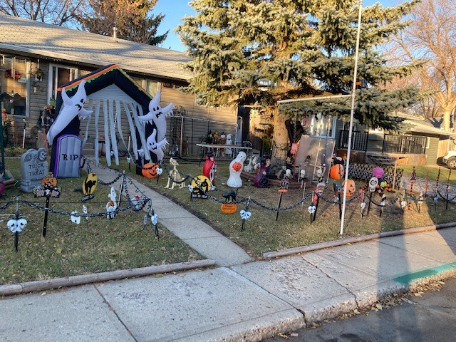 Hillcrest Halloween House 