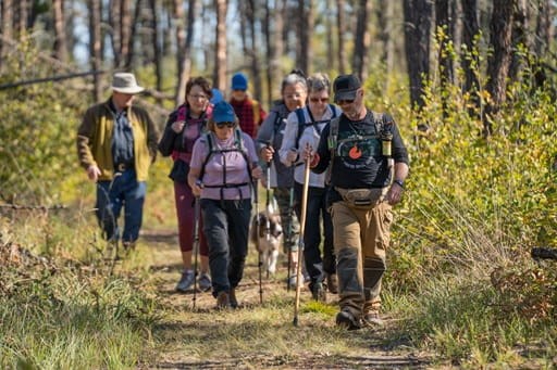 sask-parks-new-branch-hike-small-3692