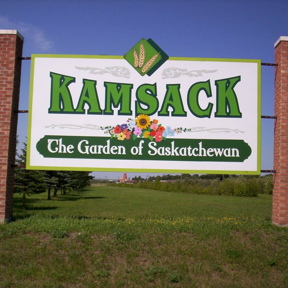 town-of-kamsack-sign