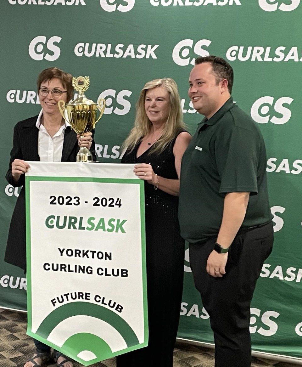 curling-award