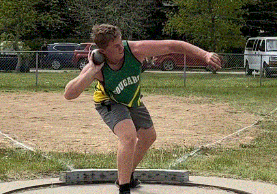 dane-peterson-carlyle-shot-put