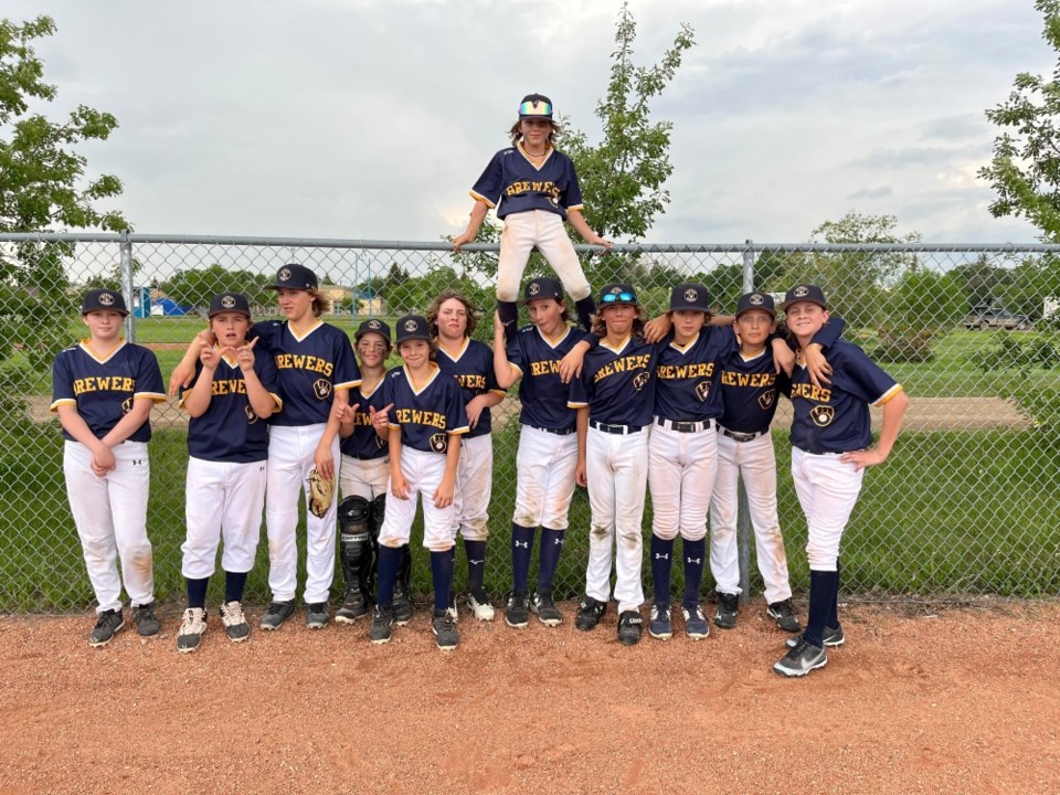 estevan-u13-aa-brewers-team-photo-2023