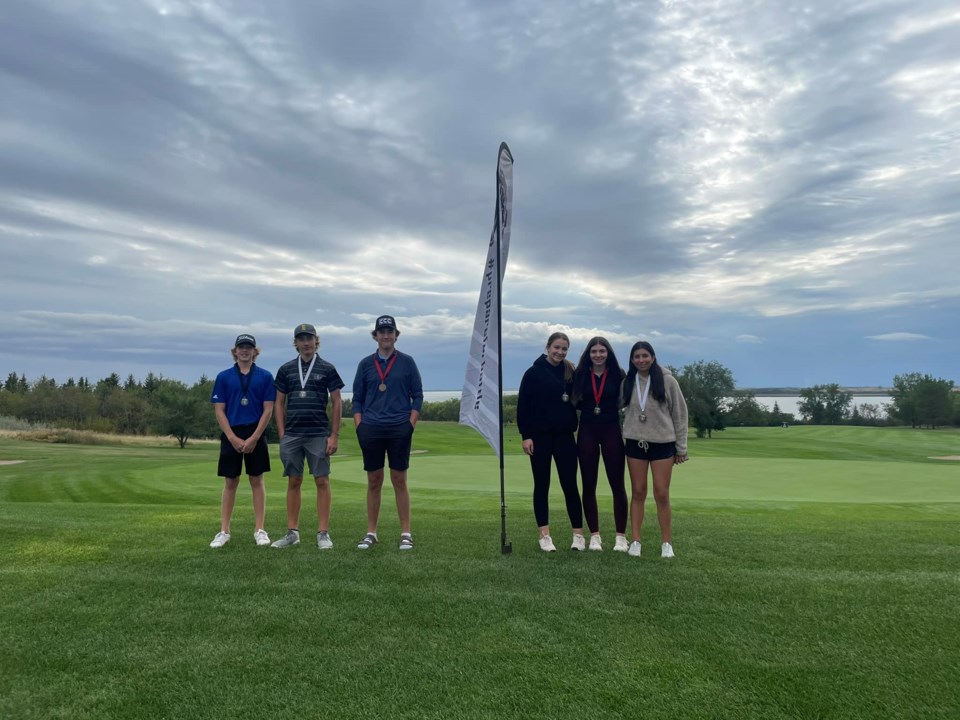 nbch-golf-medals-to-provincials