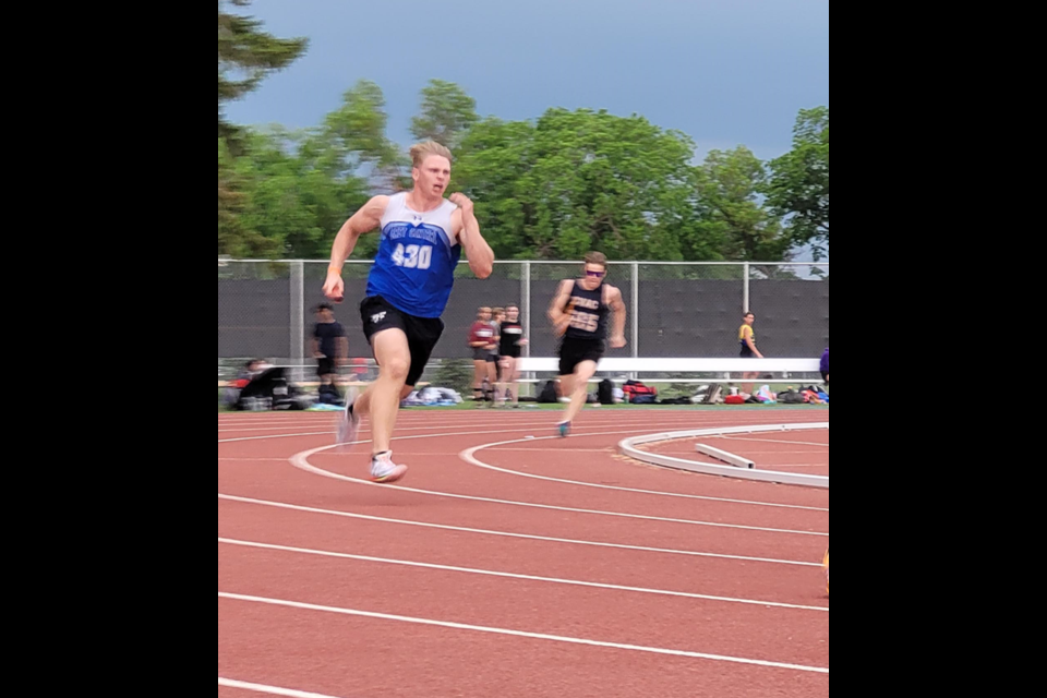 Joey Palagian was a member of the 4x100M district relay team that won a bronze medal at provincials.