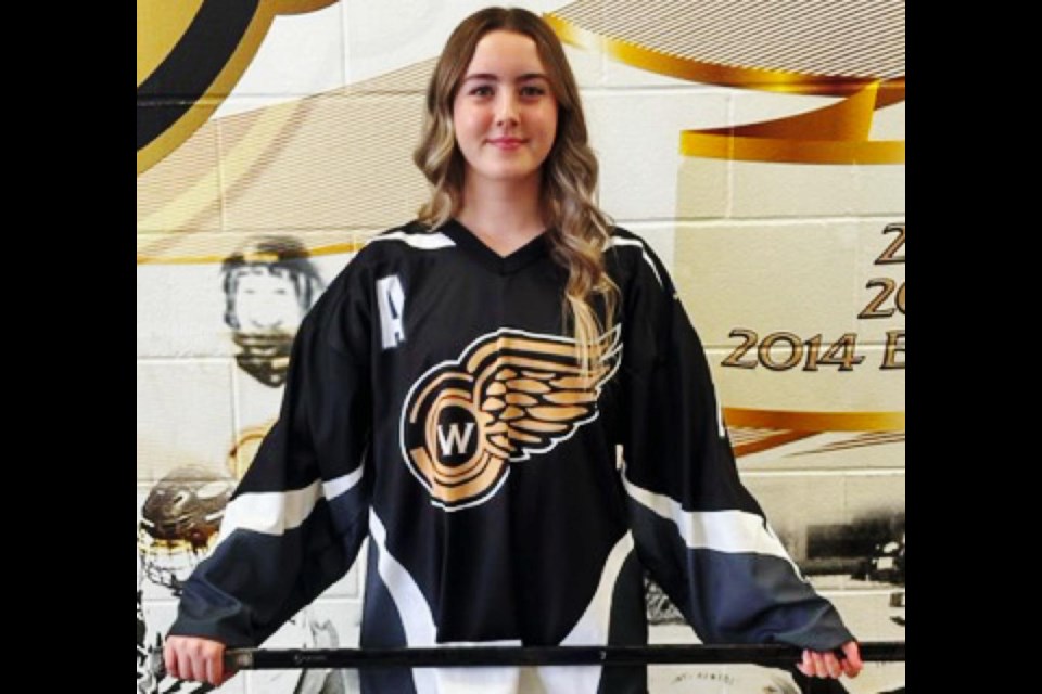 Player Rori Dickie, who played defence, was awarded the Esso Cup Scholarship of $1,500 by the Weyburn Gold Wings.