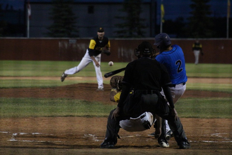 The Parkland Pirates will face the Canora Supers in SESBL final.