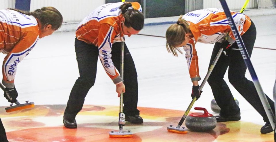 Women's curling-9773