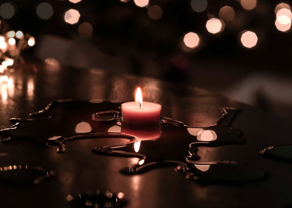 candle-unsplash