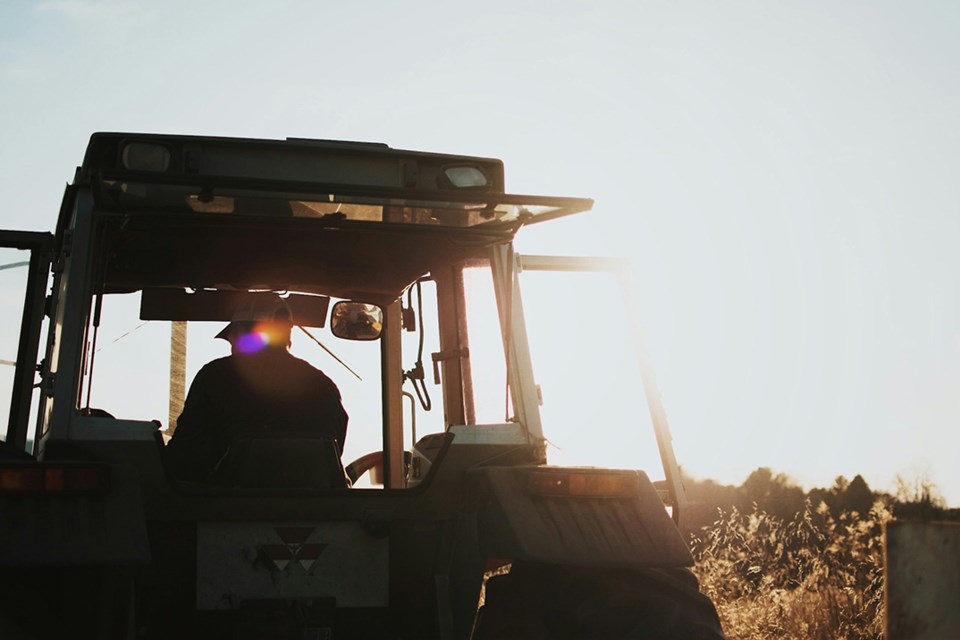 farmer-unsplash