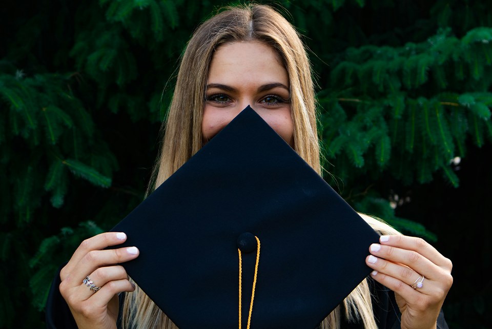 mortarboard-unsplash