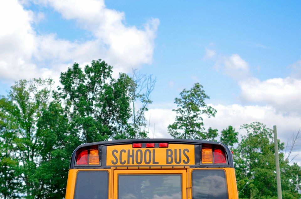 schoolbus2-unsplash