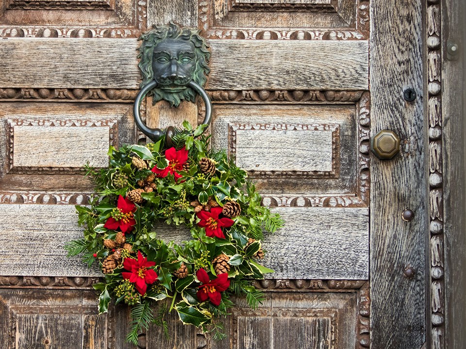 wreath-unsplash