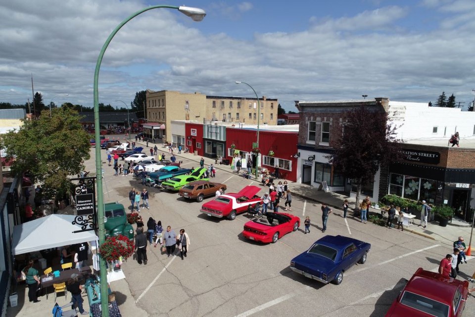 With the relaxing of pandemic restrictions, the Canora Tourism Fundraising Committee is looking forward to a busy and enjoyable 2022 season, including the return of the popular Live & Play Street Festival on August 20. 	