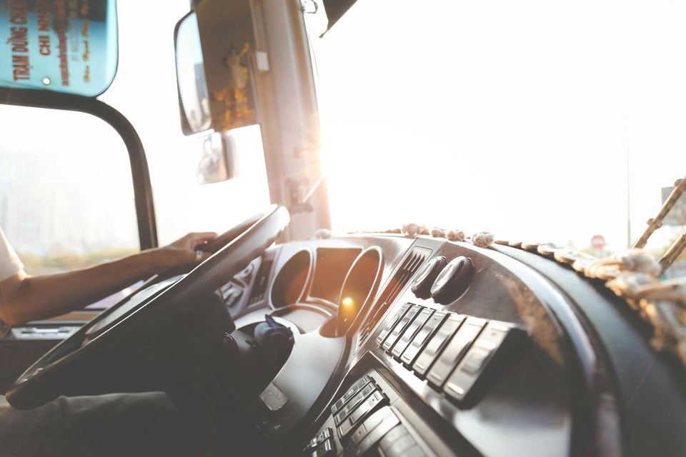 transit-bus-interior-0325