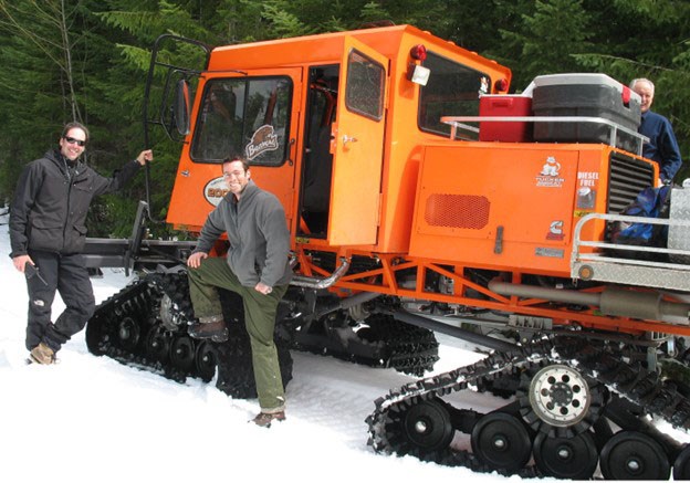 snowcat_field_research