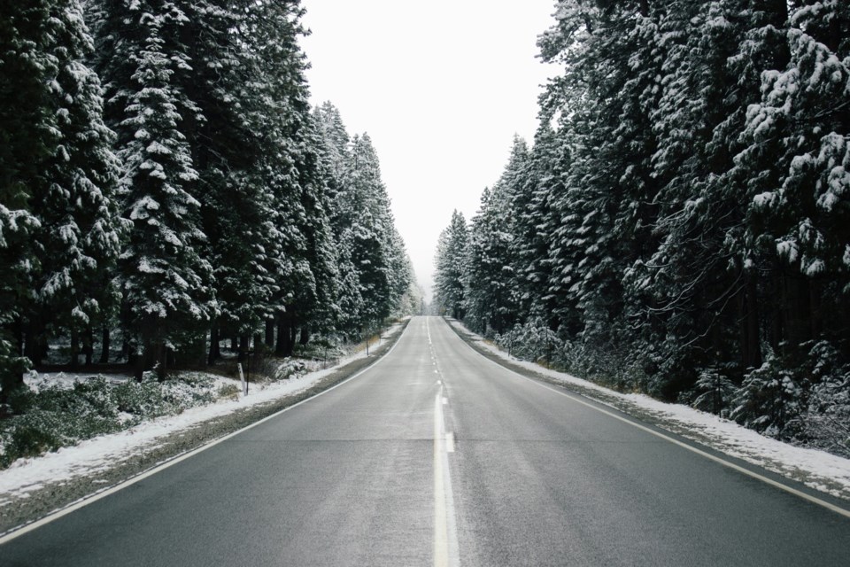 snow-highway-unsplash