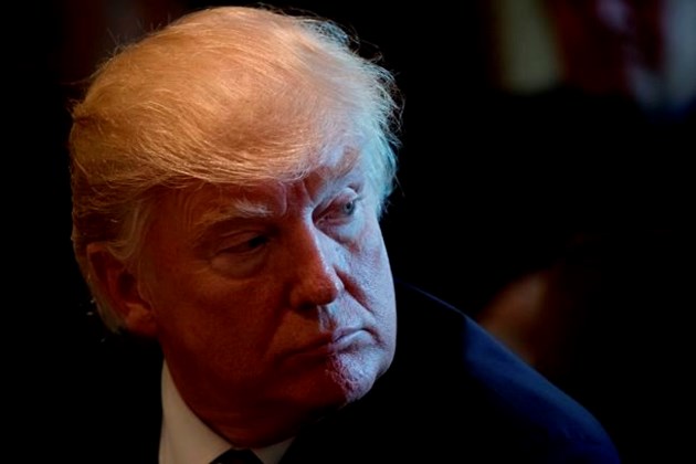 Mueller investigating Trump for obstruction of justice, Washington Post reports