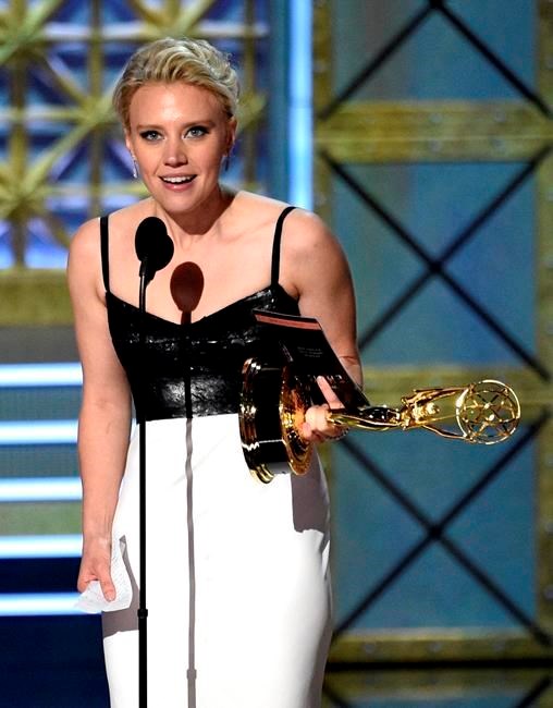 'Veep' and 'The Handmaid's Tale' win top Emmy Award prizes 'Veep' and 'The Handmaid's Tale' win top Emmy Award prizes