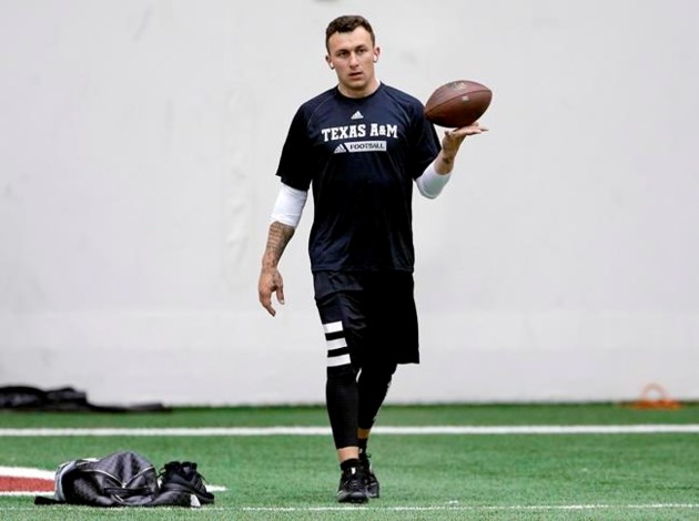 Twitter reacts to Patriots meeting with Johnny Manziel Twitter reacts to Patriots meeting with Johnny Manziel