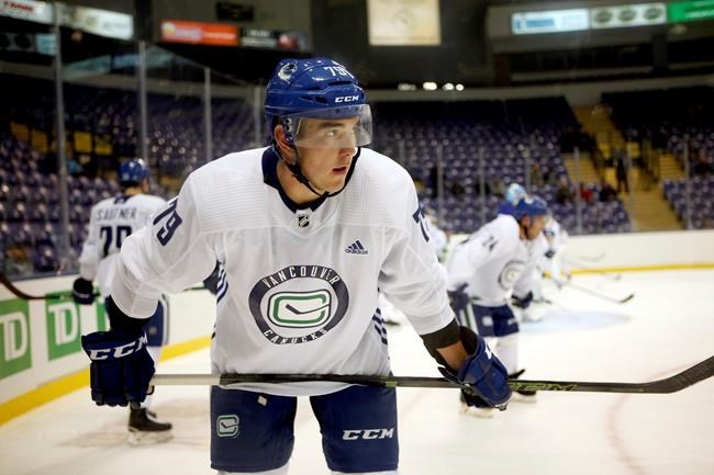 Vancouver Canucks to hold training camp in Victoria