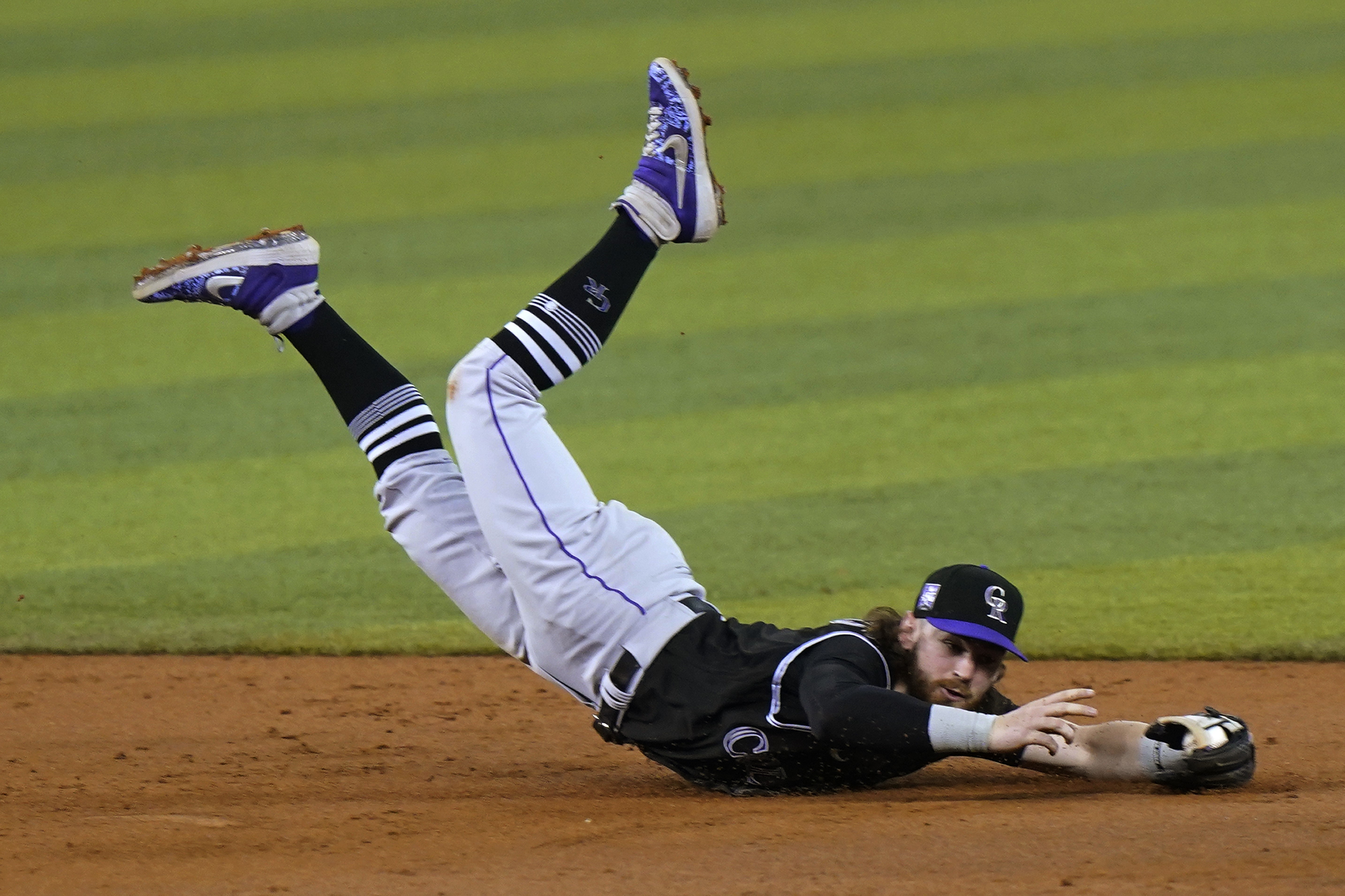 Raimel Tapia delivers Rockies third walk-off win in the last four