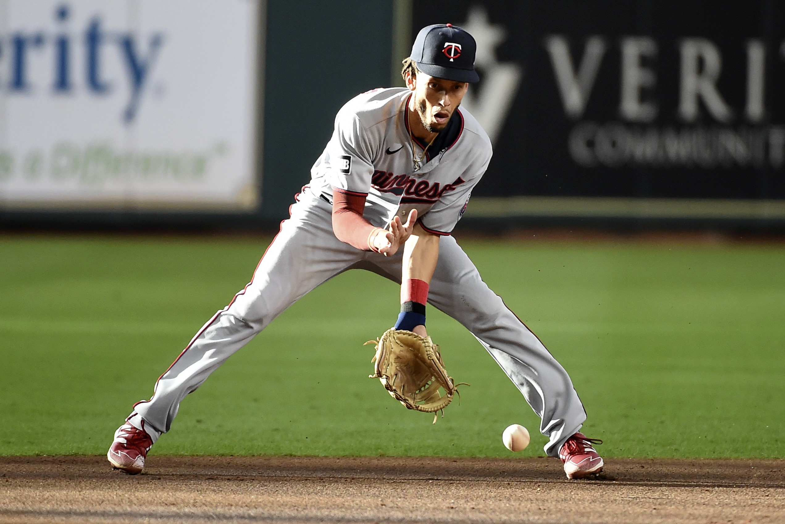 Yordan Alvarez hits another clutch homer to lead Houston over