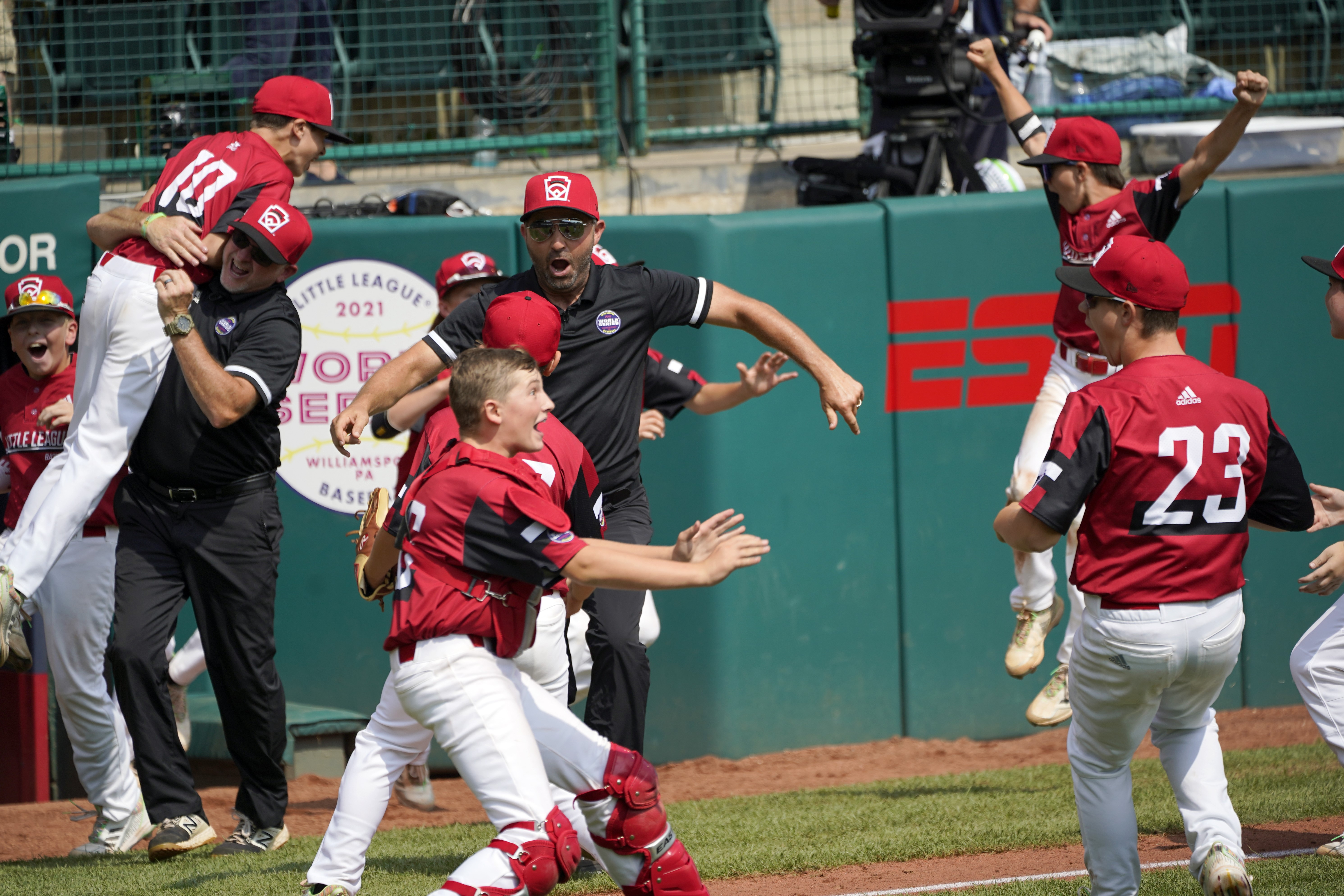 Ohio and Michigan to play Sunday for Little League title