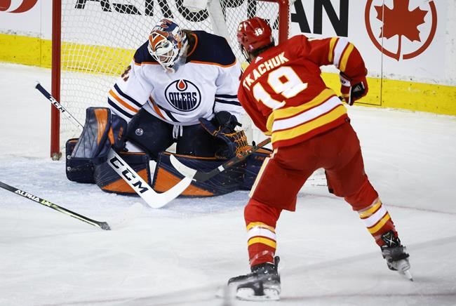 Edmonton Oilers vs. Calgary Flames final score: Goalie fight headlines  Oilers' blowout win in intense 'Battle of Alberta' game