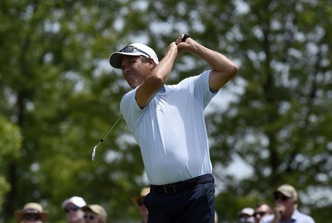 Alker shoots 63, rallies to win Senior PGA for first major 