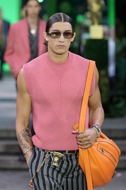 Fendi bag Peekaboo  Mens fashion week street style, Milan men's