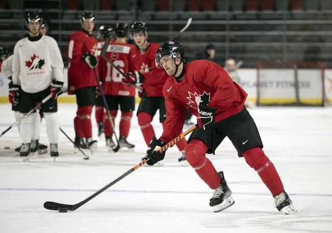Canadian junior hockey team cuts players, resumes selection camp