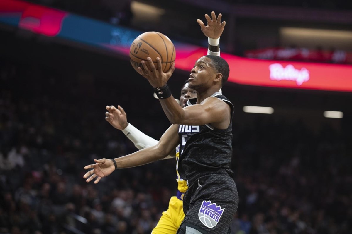 Sabonis leads balanced scoring as Kings beat Lakers 134-120