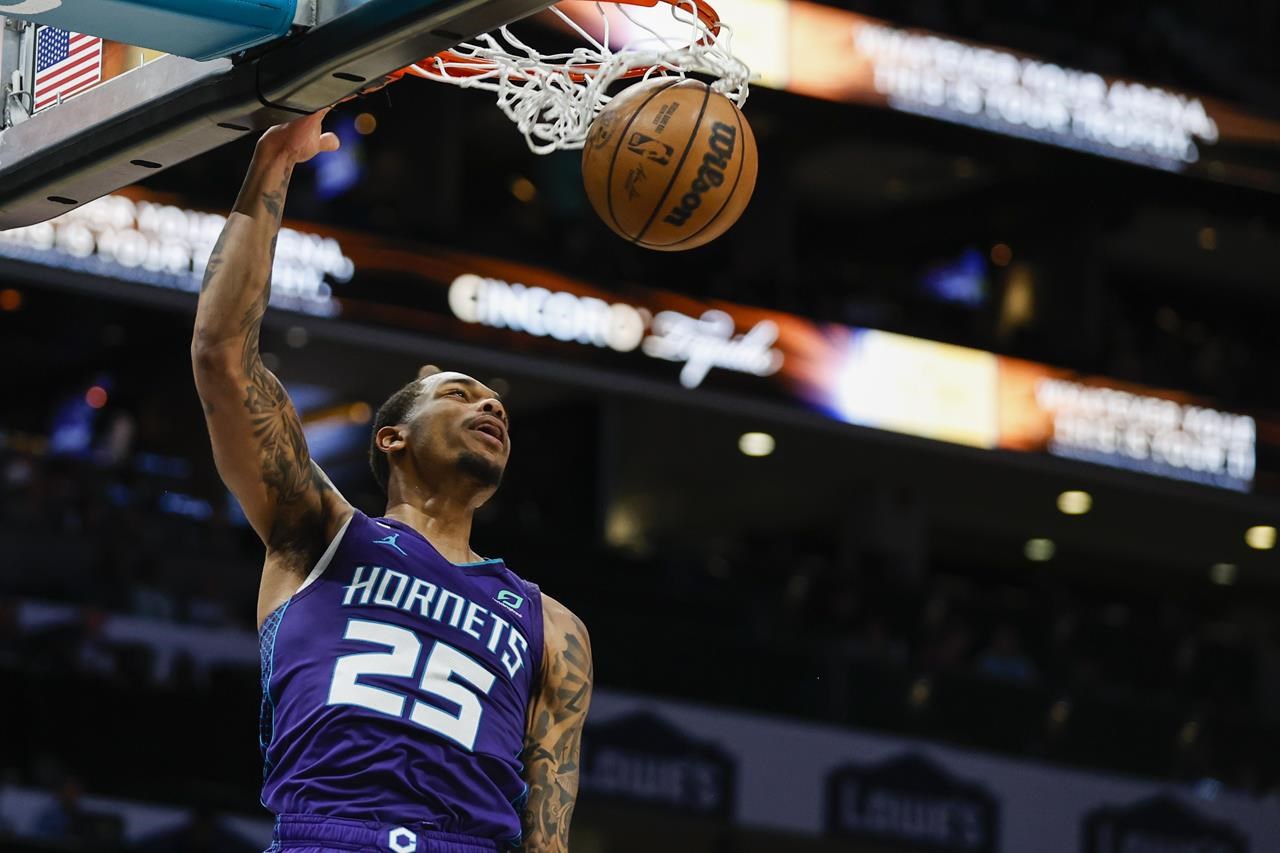 Charlotte Hornets lose eighth straight, fall to Denver Nuggets