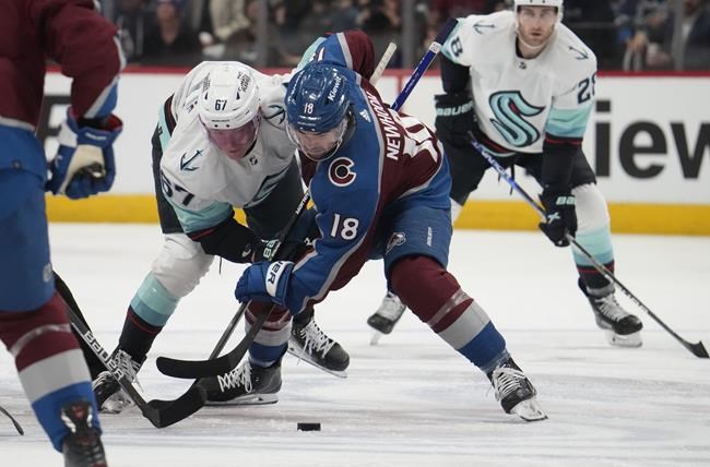NHL roundup: Flyers flatten Canucks, Oilers pounce on Predators