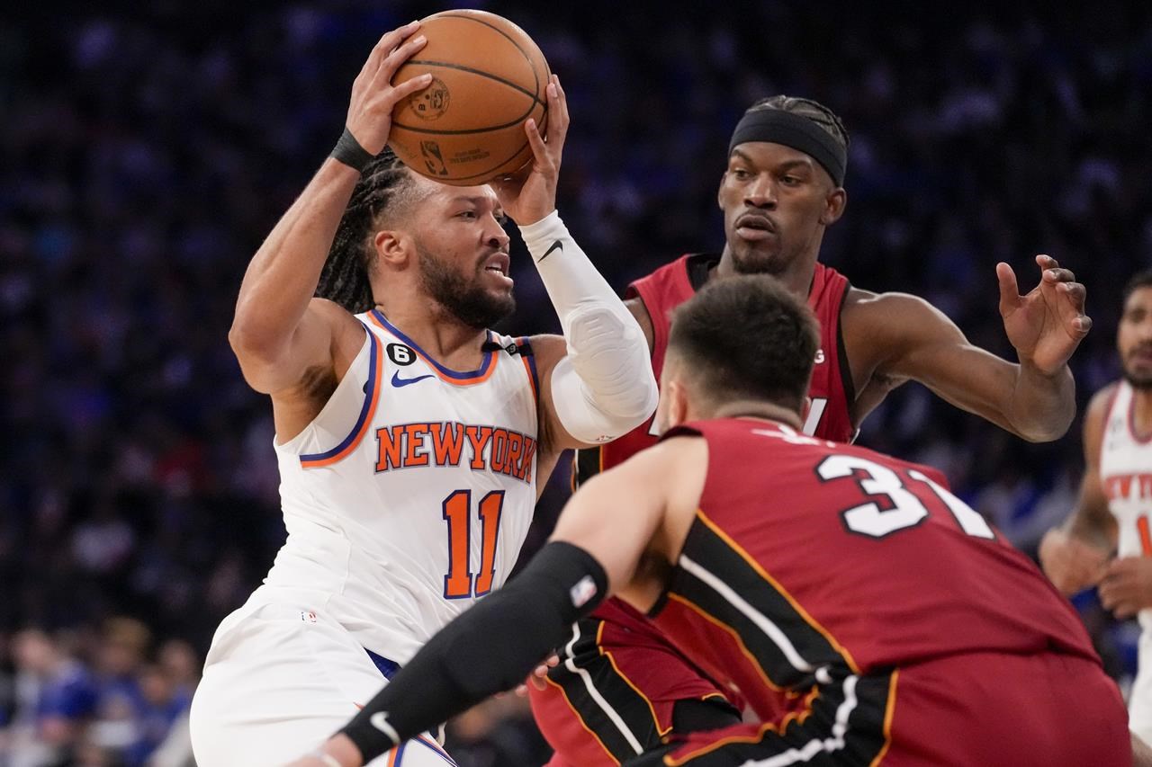 New York Knicks' Playoff Pressure Shifts to RJ Barrett - Sports