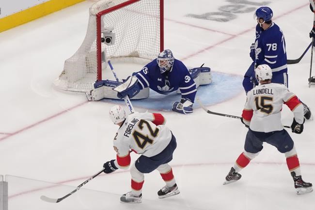 Panthers top Maple Leafs to steal home ice in second round