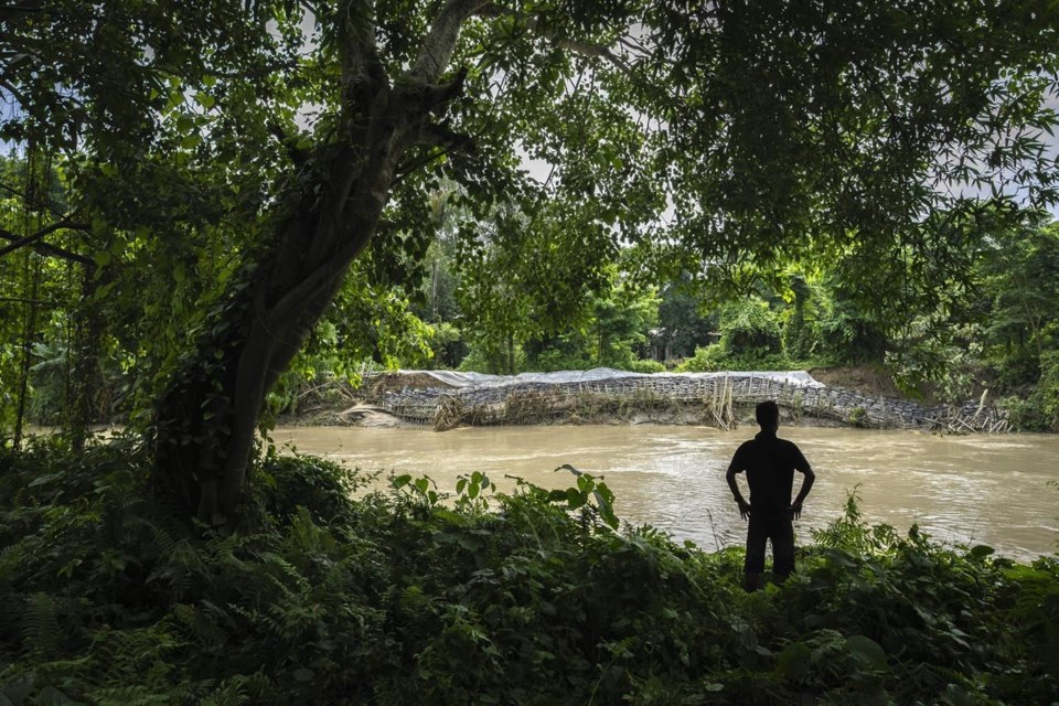 Flooding Displaces Tens Of Thousands And Kills 1 As Heavy Monsoon Rains ...