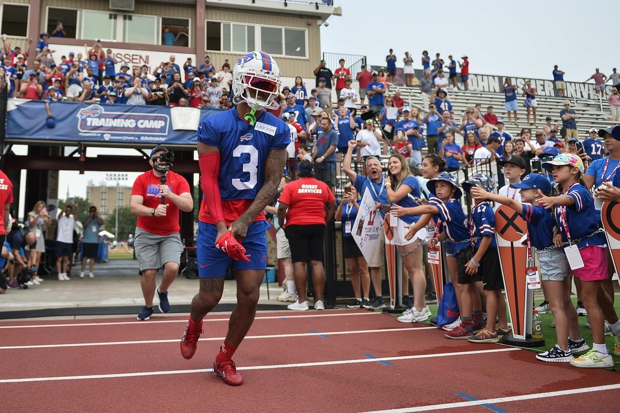 Damar Hamlin makes an early impact in returning to field in Bills