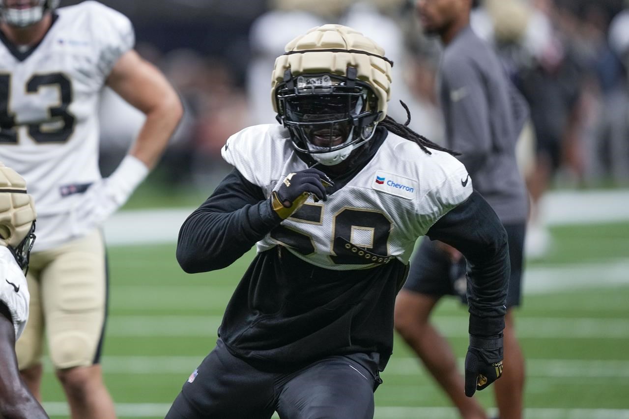 POLL: What do you think about the Saints new black helmet? - Canal