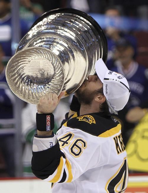 Bruins win Stanley Cup, beat Vancouver 4-0